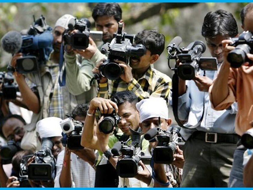 Media Cameras covering important news.
